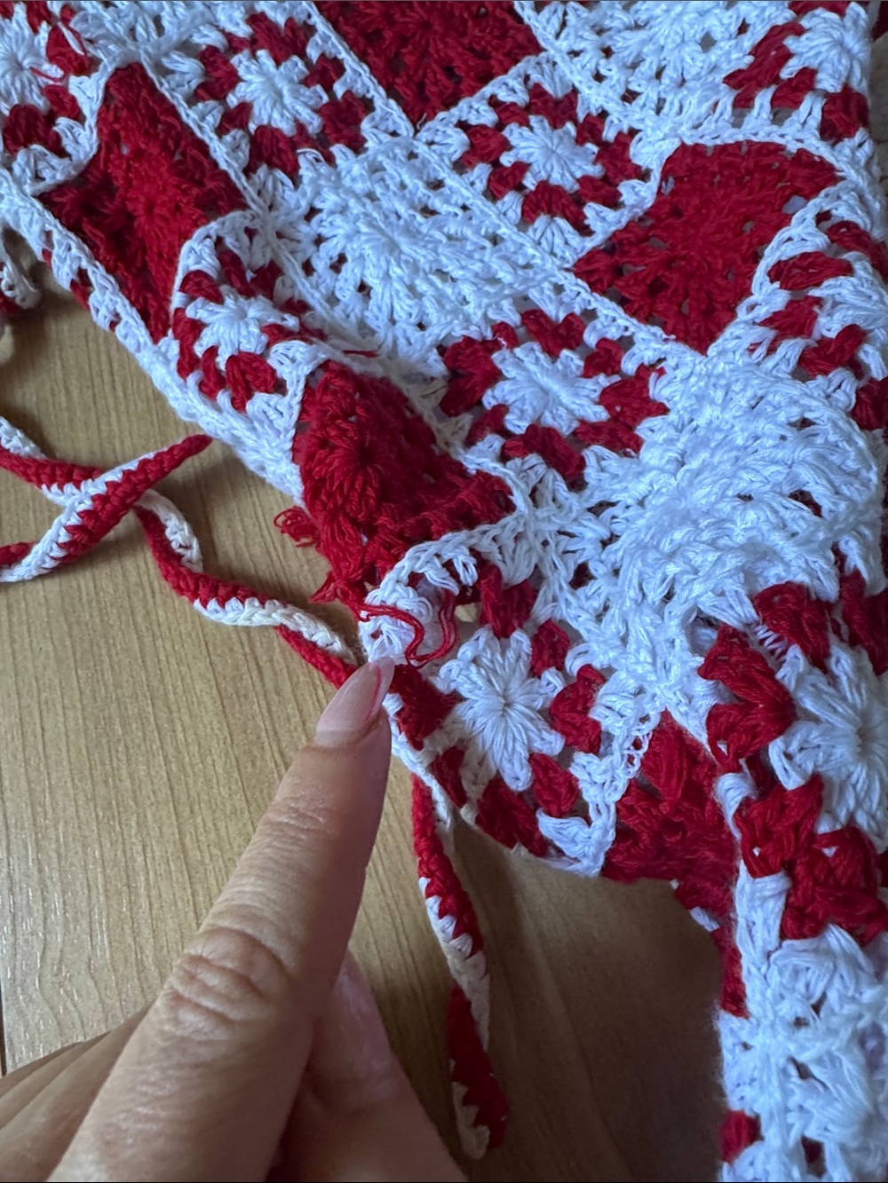 D&G Red and White Crochet Mini Dress - Picture 7 of 9